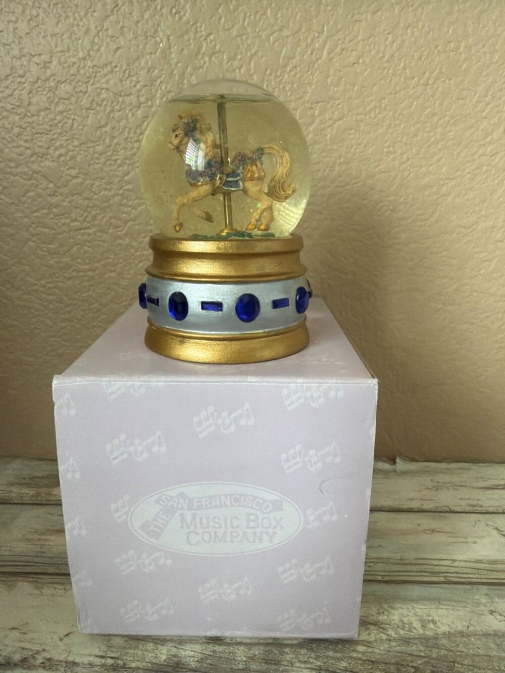 San Francisco Music Box Mini Sapphire Carousel Snow Globe Phantom of Opera w/Box - Picture 3 of 14